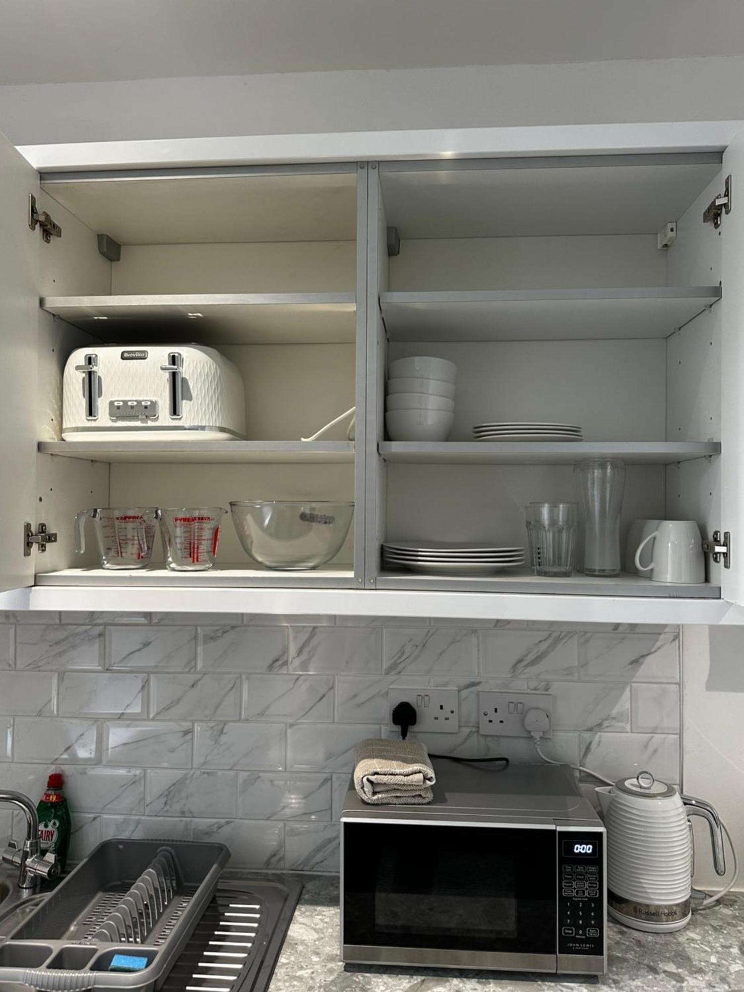 Town Centre Studio Flat Merthyr Tydfil Extérieur photo