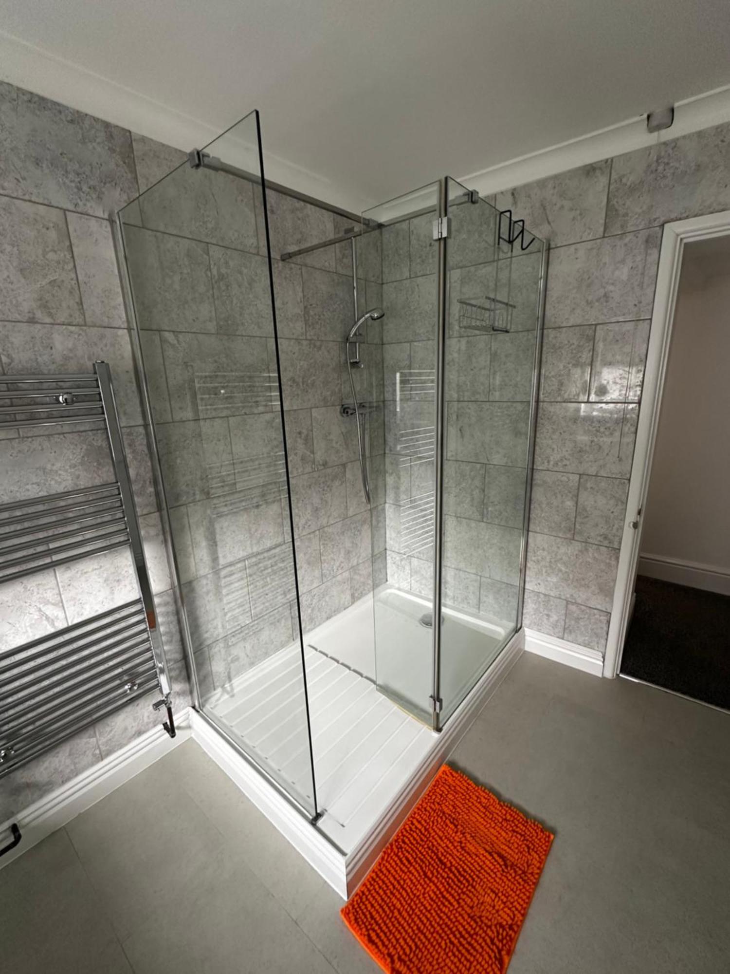 Town Centre Studio Flat Merthyr Tydfil Extérieur photo